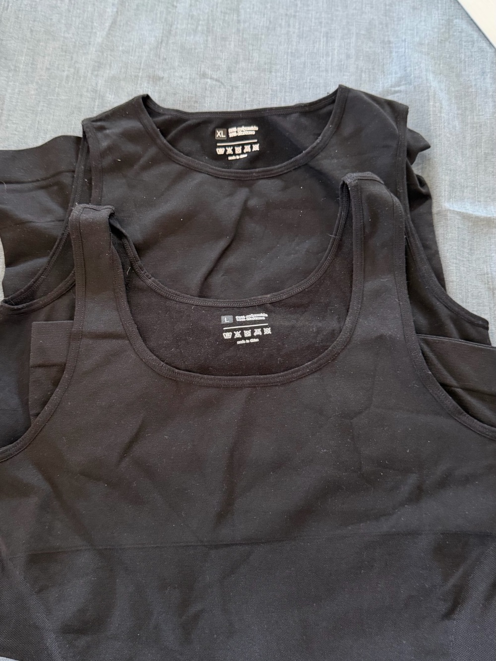 Black Scoop Neck Tank Tops - Pack